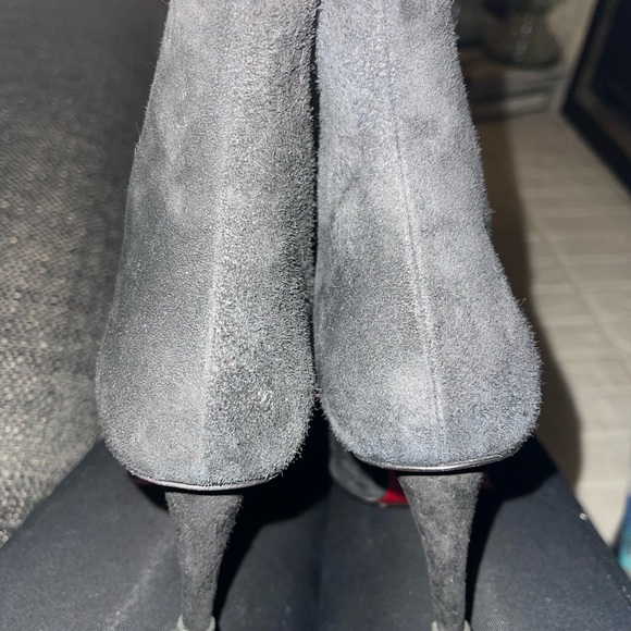 Christian Louboutin Astribooty 100 Suede Ankle Boots size 35 - Picture 10 of 10